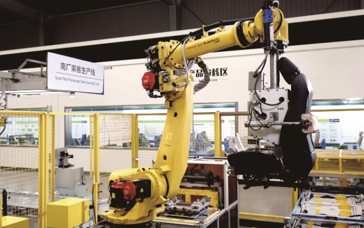 上半年有色金属压延加工业利润稳步增长，全国规模以上工业企业利润同比微增1.0%